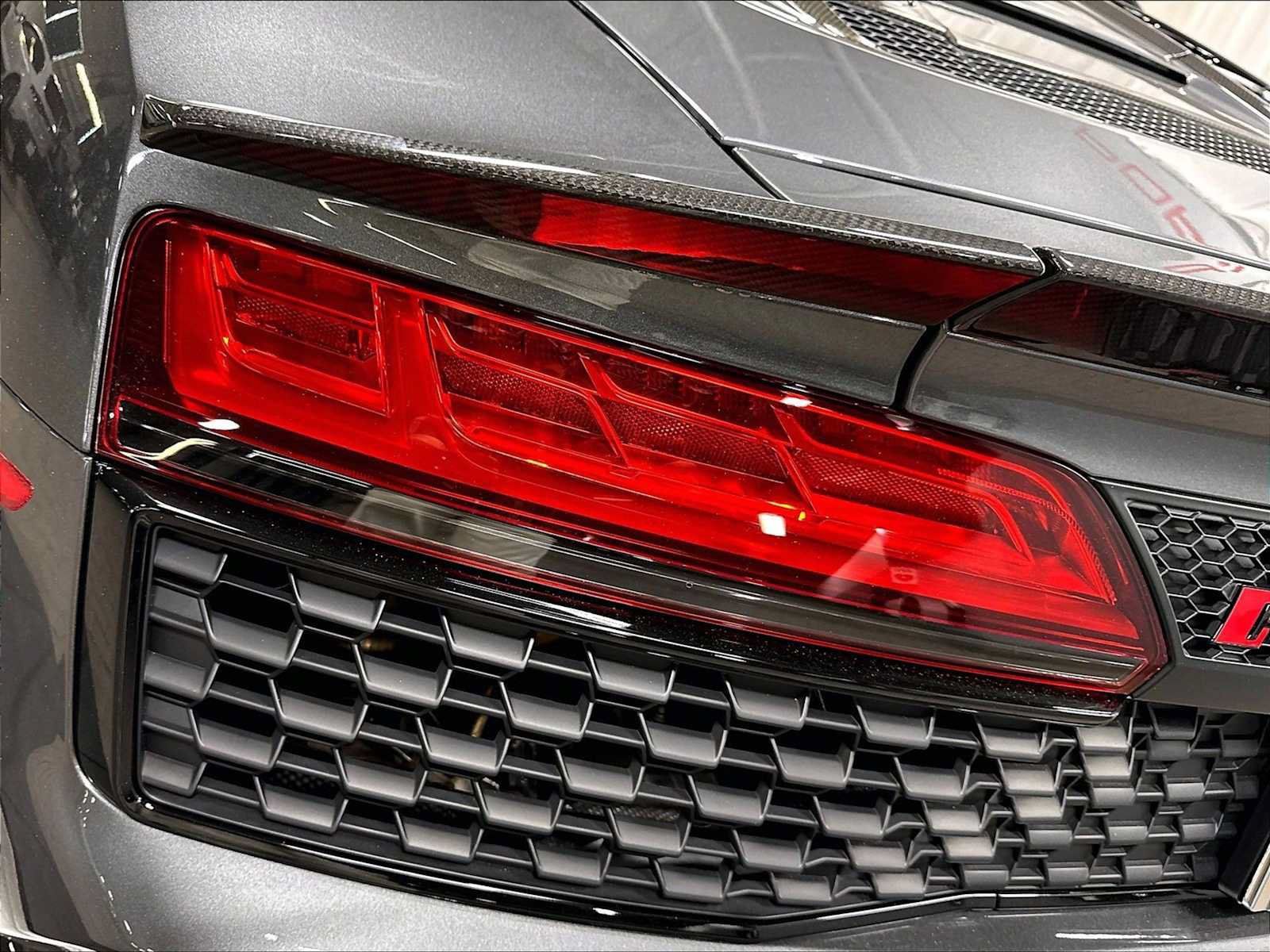 Used 2023 Audi R8 V10 performance AWD/4WD image 31