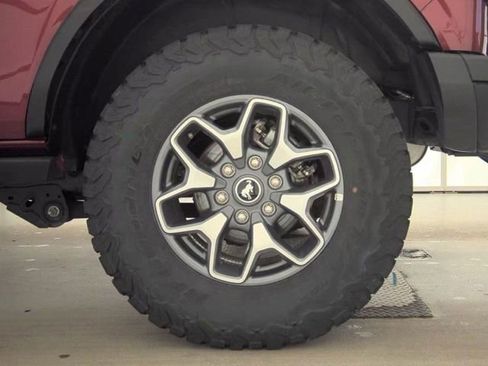 Used 2025 Ford Bronco Badlands AWD/4WD image 20