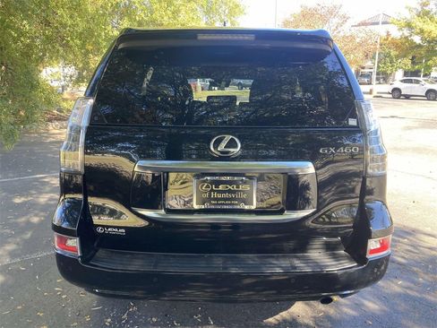 Used 2020 Lexus GX 460 Premium image 3