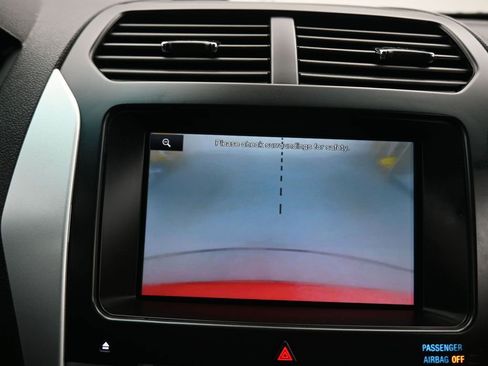 Used 2015 Ford Explorer Sport w/ Equipment Group 401A image 18