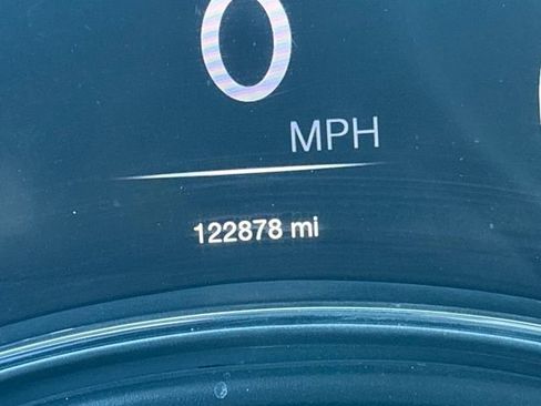 Used 2018 Jeep Grand Cherokee Laredo image 10