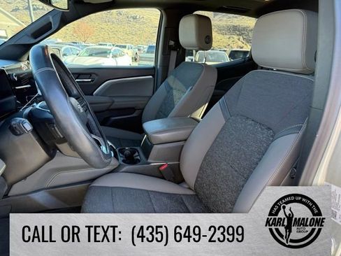 Used 2024 Chevrolet Colorado ZR2 w/ Technology Package image 14