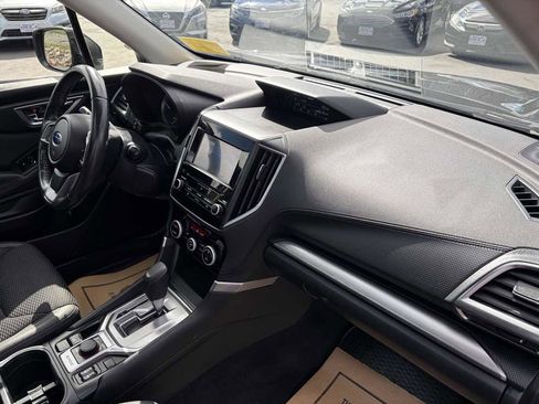 Used 2019 Subaru Forester Premium image 29