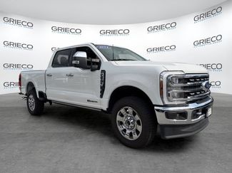 Used 2024 Ford F250 Lariat w/ Lariat Ultimate Package AWD/4WD video 1