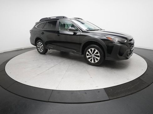 Certified 2025 Subaru Outback Premium w/ Popular Package #1A image 13