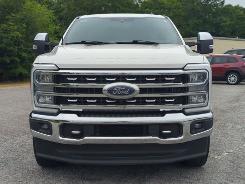 Certified 2023 Ford F250 Lariat w/ Chrome Package AWD/4WD image 7