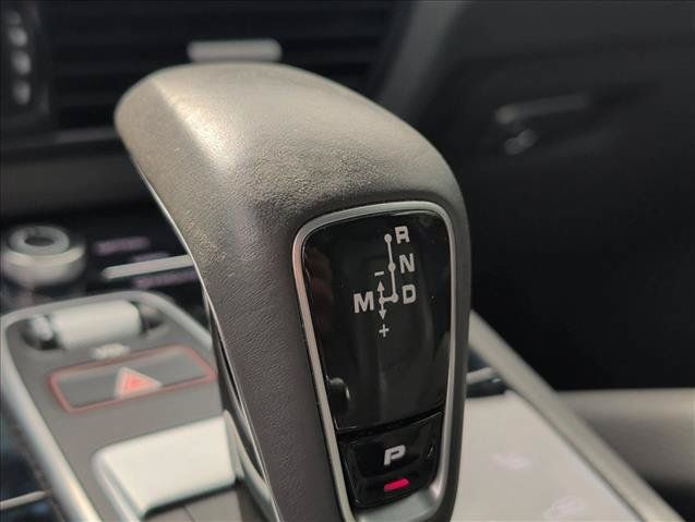 Used 2019 Porsche Cayenne AWD/4WD image 8