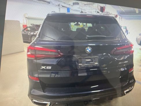 Used 2020 BMW X5 xDrive40i w/ M Sport Package AWD/4WD image 15