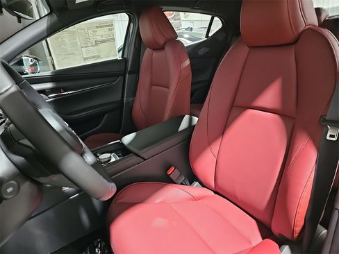 New 2026 MAZDA MAZDA3 Carbon image 16