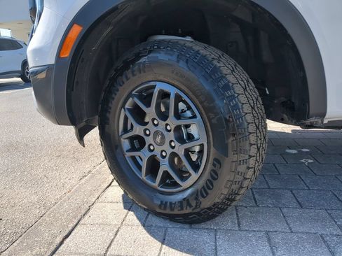 Used 2025 Ford Ranger XLT w/ Equipment Group 301A High RWD image 32