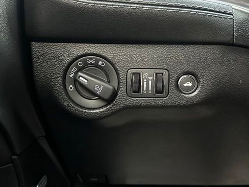 Used 2021 Dodge Challenger R/T Scat Pack w/ Plus Package image 22