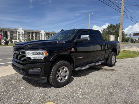 Used 2020 RAM 2500 Laramie AWD/4WD image 2