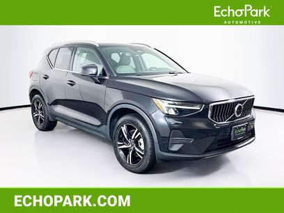 Used 2024 Volvo XC40 B5 Core