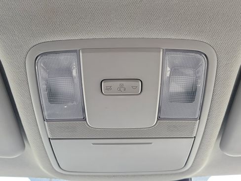 Used 2025 Kia Soul LX w/ LX Technology Package image 28