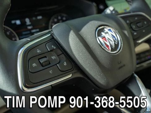 Used 2022 Buick Envision Essence w/ Technology Package I FWD image 25