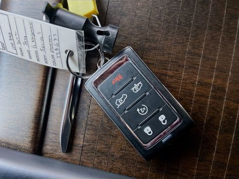 Used 2022 Jeep Grand Wagoneer Series I w/ HD Trailer Tow Package image 36