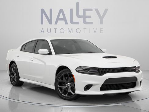 Used 2019 Dodge Charger SXT w/ Leather Interior Group RWD image 10