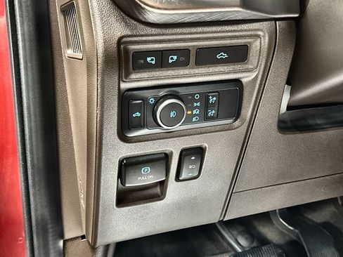 Used 2022 Ford F150 King Ranch w/ Equipment Group 601A High AWD/4WD image 16