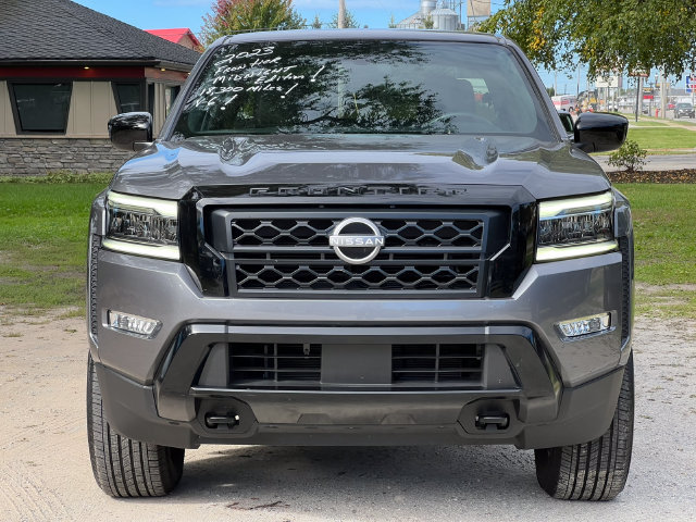Used 2023 Nissan Frontier SV w/ Midnight Edition Package AWD/4WD image 42