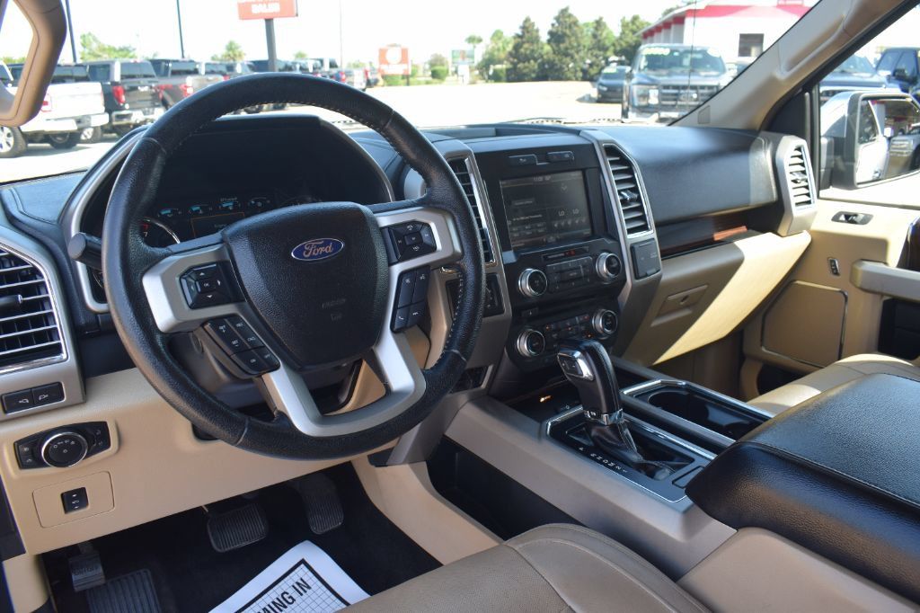 Used 2015 Ford F150 Lariat w/ Equipment Group 502A Luxury AWD/4WD image 7
