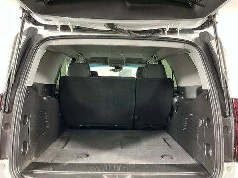 Used 2020 Chevrolet Tahoe LS w/ Enhanced Driver Alert Package AWD/4WD image 24