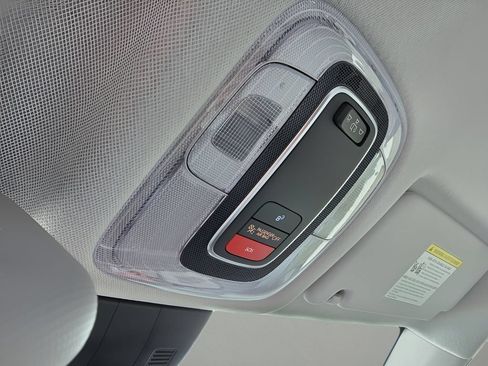 New 2026 Hyundai Kona SE AWD/4WD image 24