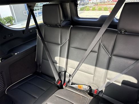 Used 2023 Cadillac Escalade ESV Sport image 33