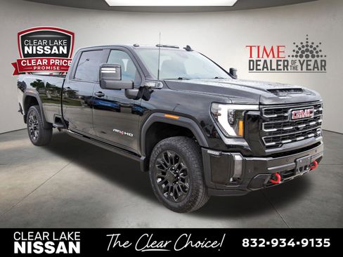 Used 2024 GMC Sierra 2500 AT4 w/ AT4 Premium Plus Package AWD/4WD image 9