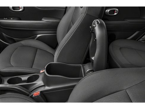Used 2019 Kia Soul FWD image 12