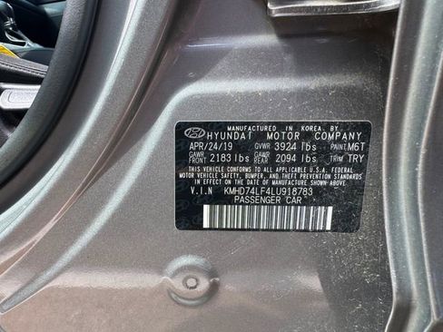 Used 2020 Hyundai Elantra SE w/ Cargo Package (C1) FWD image 14