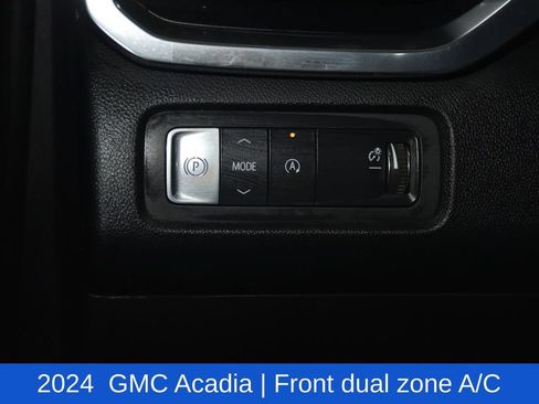 Used 2024 GMC Acadia Elevation FWD image 9