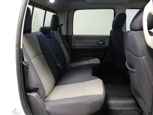 Used 2012 RAM 1500 Big Horn w/ Remote Start & Security Group image 15