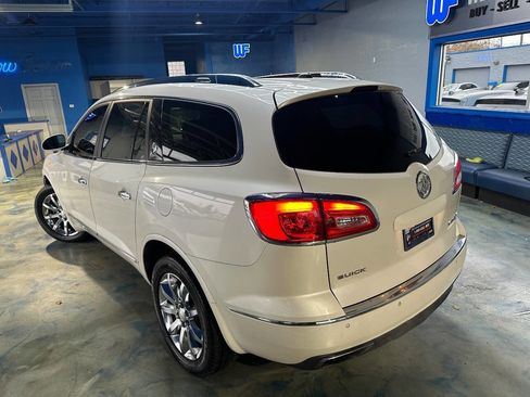 Used 2013 Buick Enclave Leather image 3