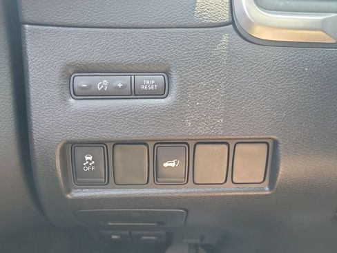 Used 2015 Nissan Murano SL w/ SL Technology Package AWD/4WD image 27