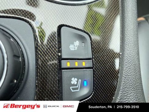 Certified 2023 GMC Acadia AT4 w/ Preferred Package image 40