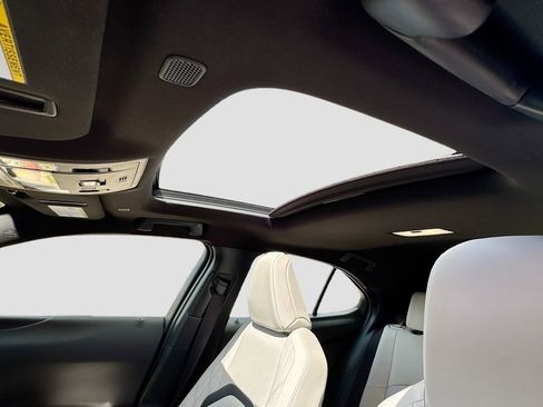Used 2024 Lexus UX 250h FWD w/ Premium Package image 24