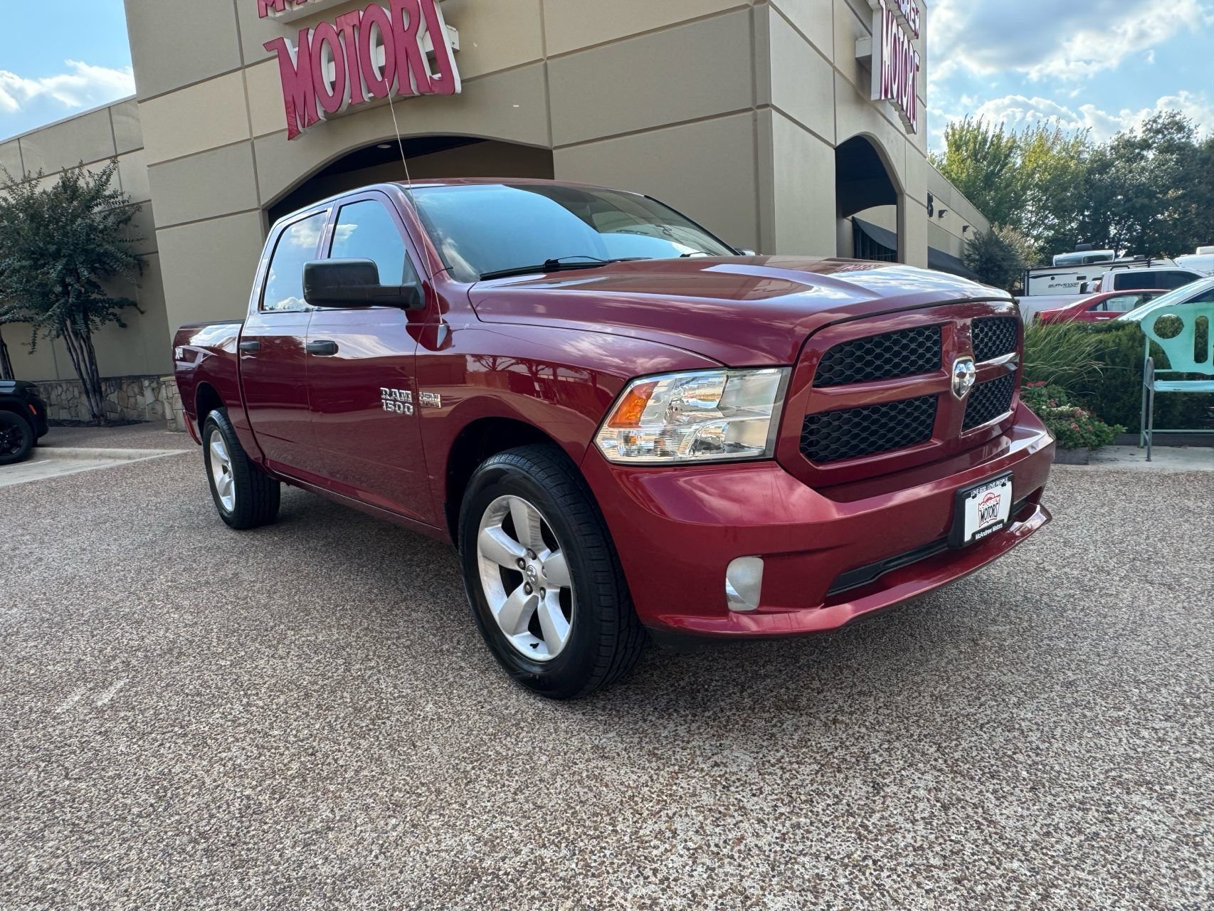 Used 2014 RAM 1500 Express RWD image 6