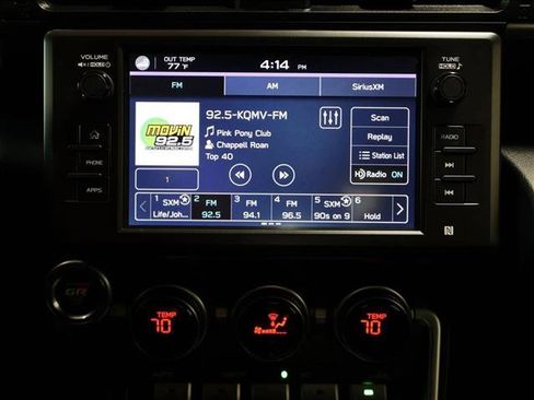 Used 2025 Toyota GR86 Premium w/ ALL Weather Mat Package (TMS) RWD image 16