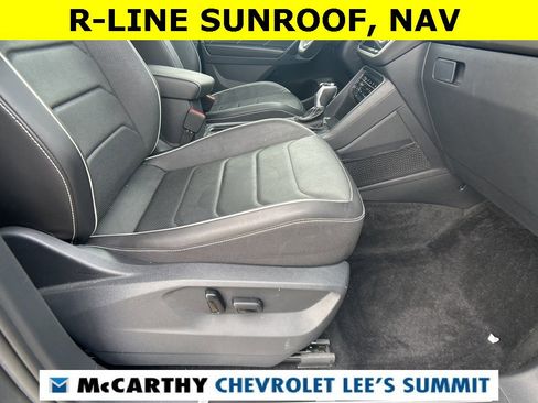 Used 2024 Volkswagen Tiguan SEL R-Line image 37