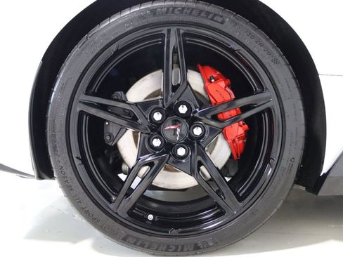Used 2024 Chevrolet Corvette Stingray Premium Conv w/ Z51 Performance Package RWD image 81