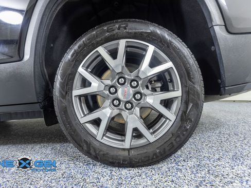 Used 2021 GMC Acadia SLE w/ Driver Convenience Package AWD/4WD image 47