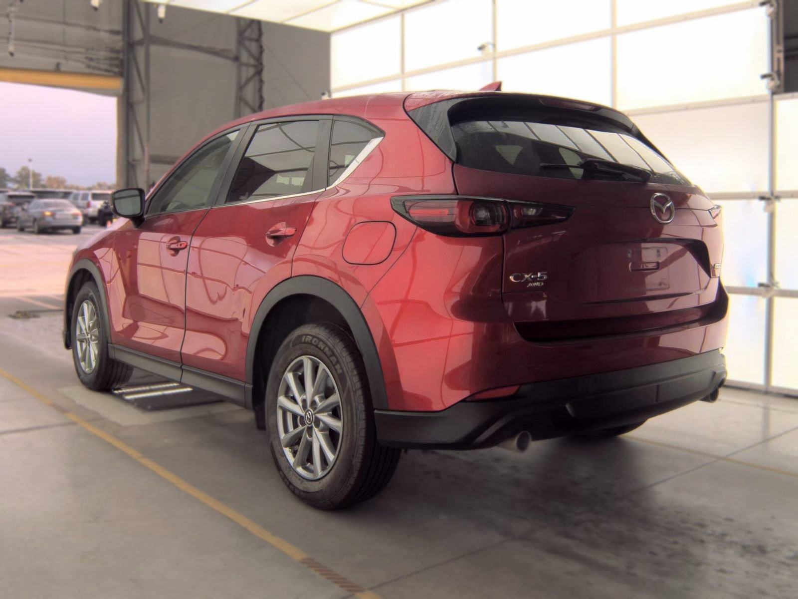 Used 2022 MAZDA CX-5 AWD 2.5 S w/ Select Package image 2