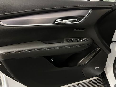 Used 2024 Cadillac XT6 Luxury w/ LPO, Floor Liner Package image 26