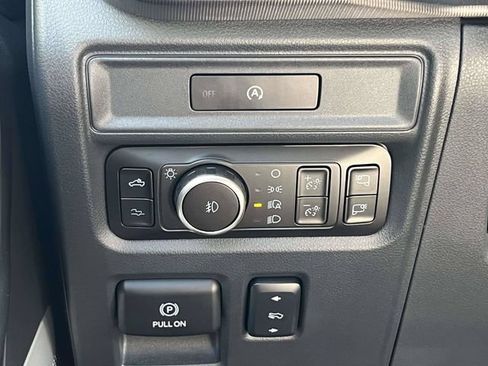 Used 2025 Ford F150 Raptor AWD/4WD image 28
