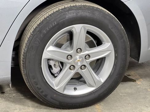 Used 2024 Chevrolet Malibu LS image 37