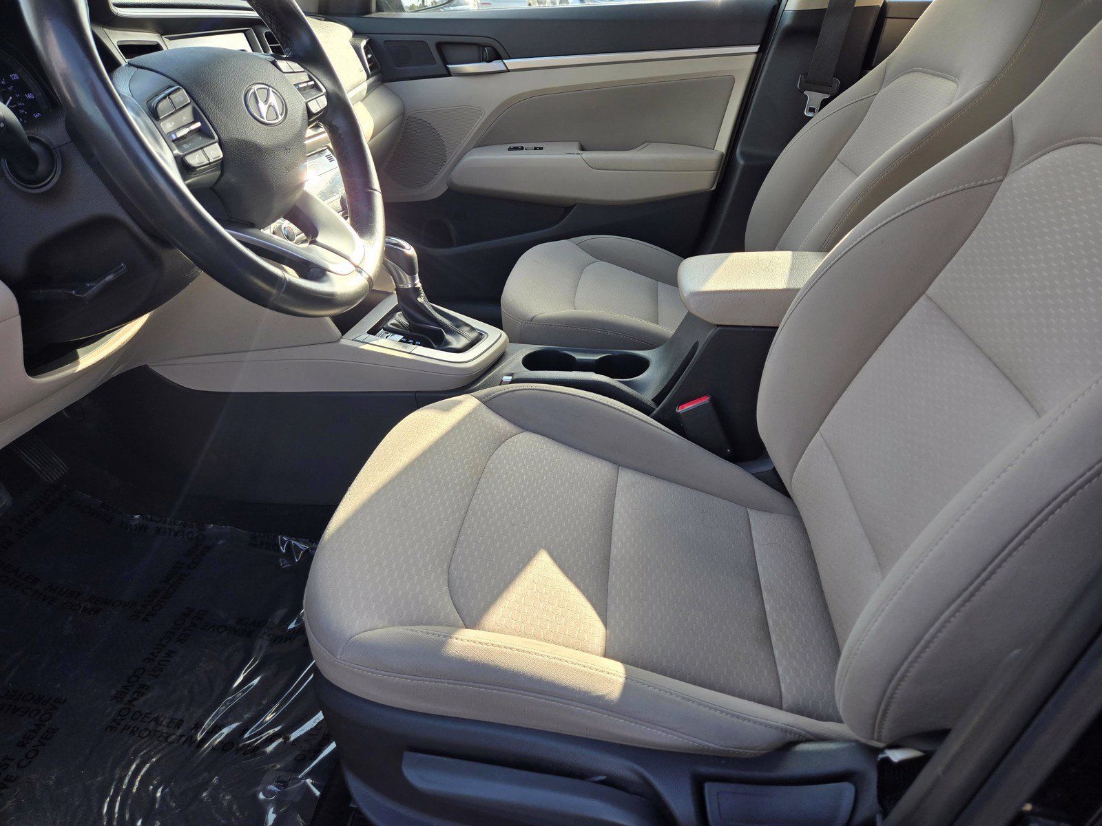 Used 2020 Hyundai Elantra Value Edition FWD image 12