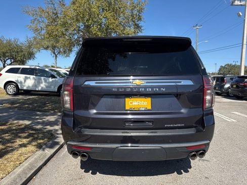 Used 2023 Chevrolet Suburban Premier image 6
