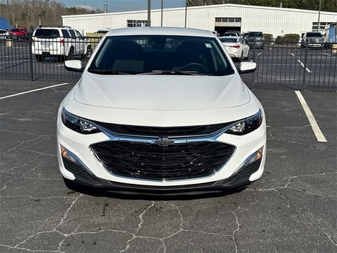 Used 2024 Chevrolet Malibu RS w/ LPO, Floor Liner Package image 3