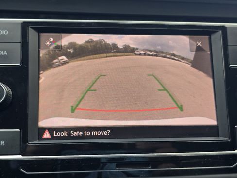 Used 2019 Volkswagen Jetta S w/ Driver Assistance Package FWD image 20
