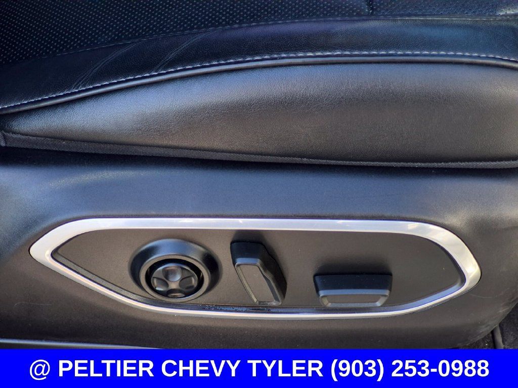 Used 2022 Jeep Wagoneer Series II RWD image 14